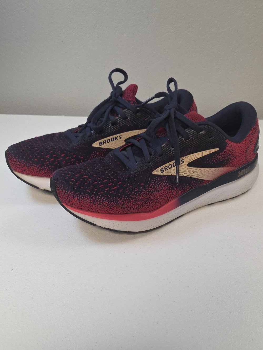 Brooks Ghost 16 Size 10.5 Wide(D) Women's